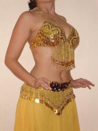 Dancer of Arab dance.